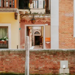 Casa Accademia Benátky